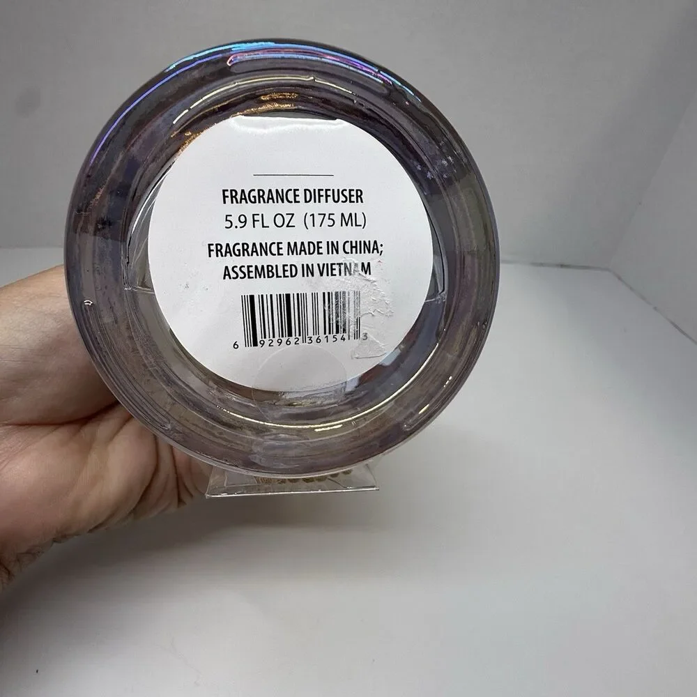 Lavender + Neroli Iridescent Glass Bottle Reed Diffuser 5.9 Fl Oz Sealed New